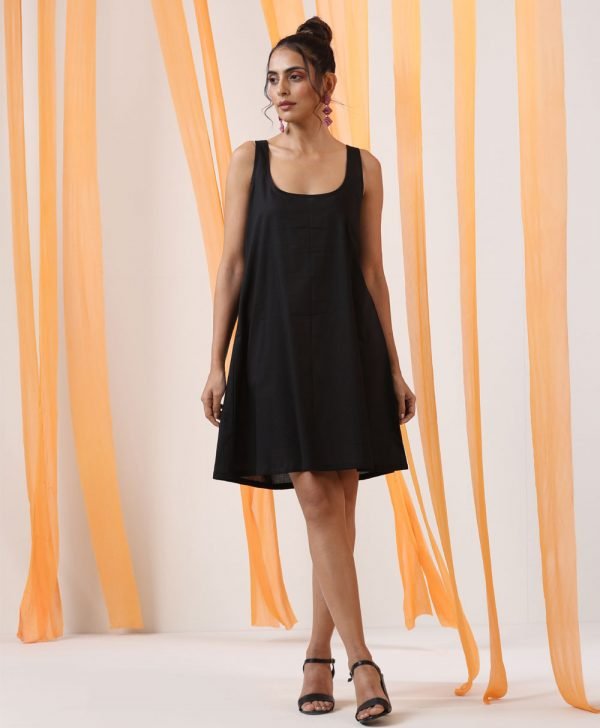 Side Gathered Dress Black Chikan