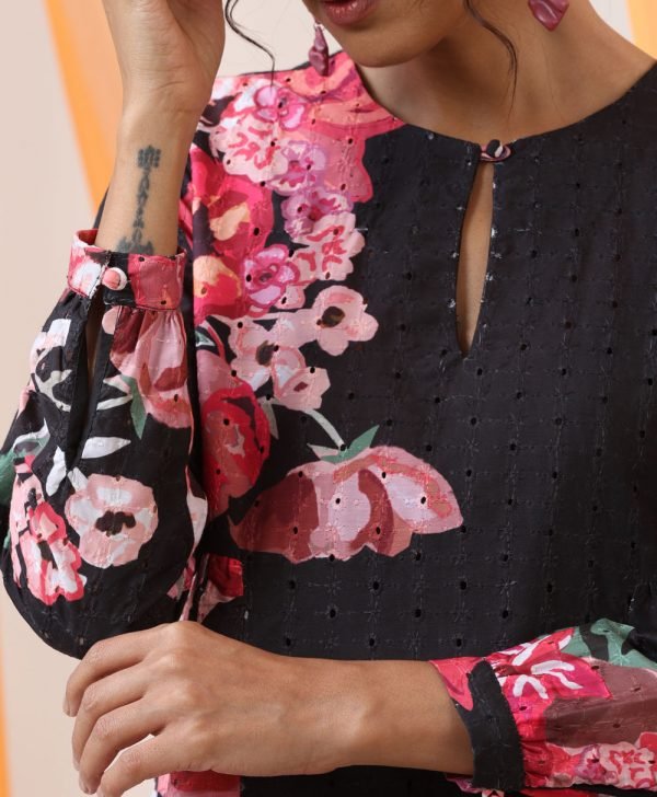 Side Gathered Dress Black Chikan