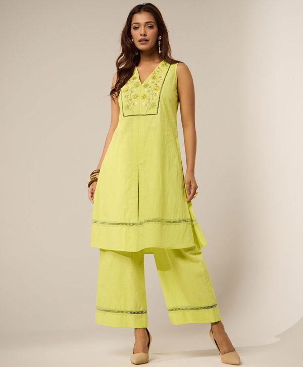 Lime green embroided set - Mist Flora