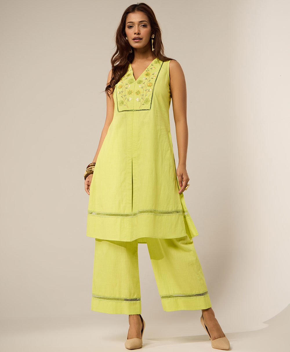 Lime green embroided set - Mist Flora