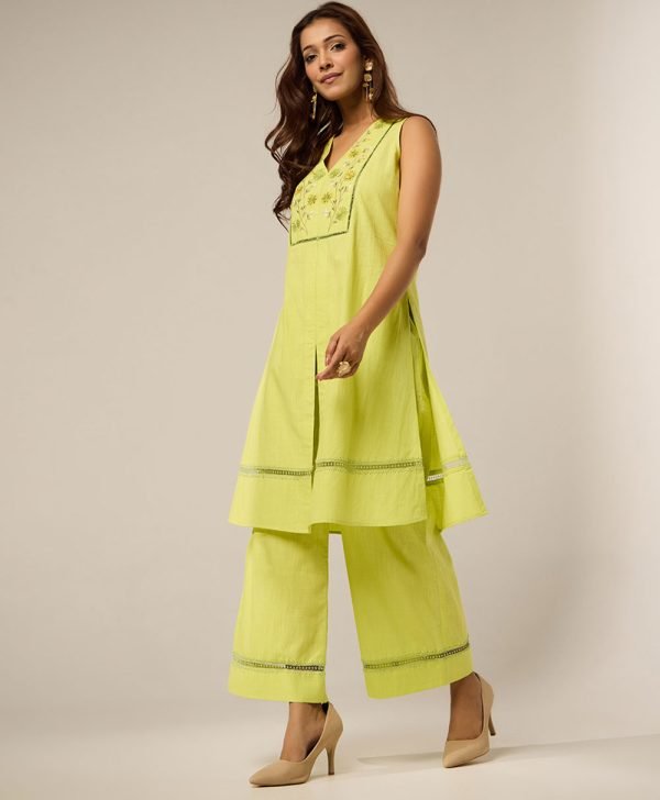 Lime green embroided set - Mist Flora